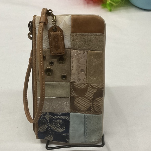 Coach Patchwork Wristlet in Neutral Tones - Picture 8 of 9